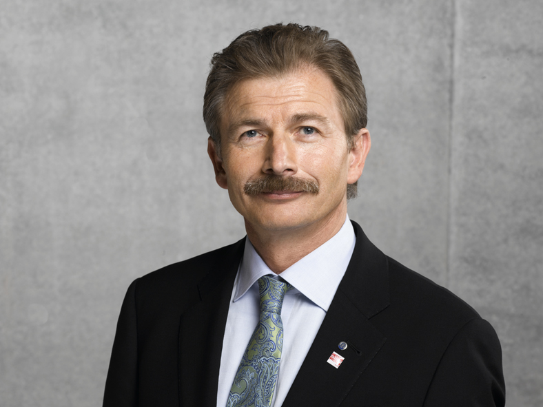 Direktoriumssprecher: Prof. Dr. Dr. Gerd Geisslinger